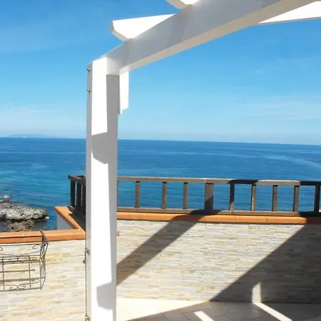Panoramic Waterfront Penthouse 3bed Unit *