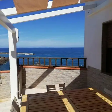 Panoramic Waterfront Penthouse 3bed Unit Castelsardo