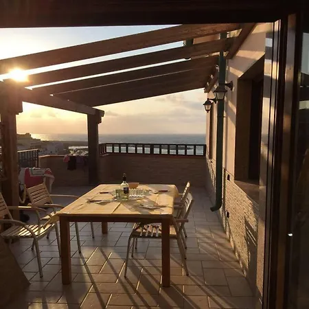 Panoramic Waterfront Penthouse 3bed Unit Appartement *